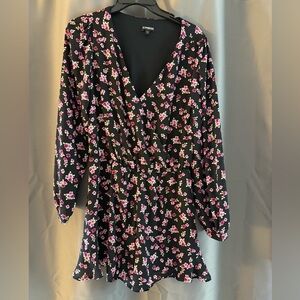 Express Women’s floral romper